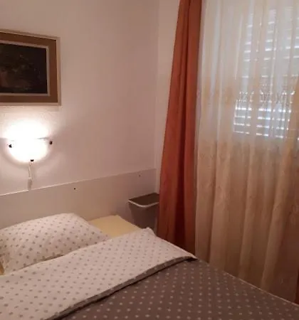 Apartament Rovis